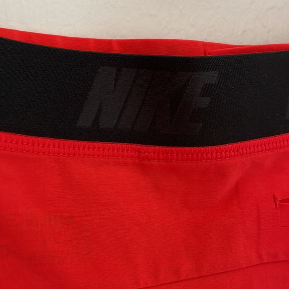 Nike Golf Skirt Size XL With Pockets Elastic Waist Red - Picture 6 of 9